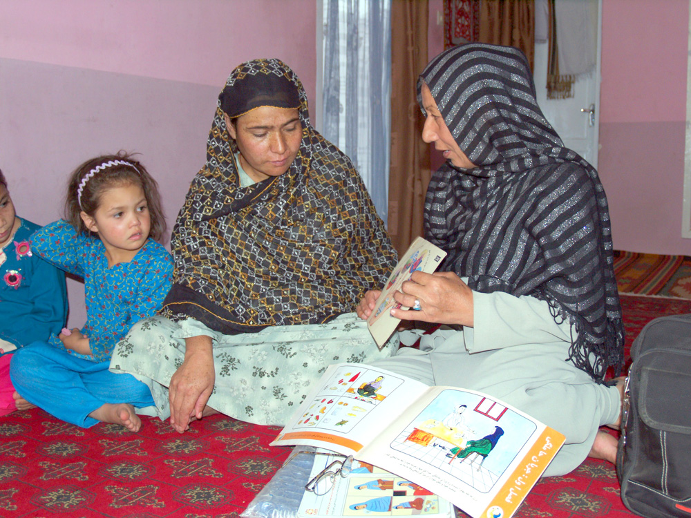 In Afghanistan, CARE Canada’s community-based educators visit homes to promote good health. Kieran Green/CARE photo.